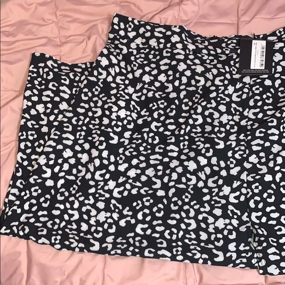 Pretty Little Thing midi skirt